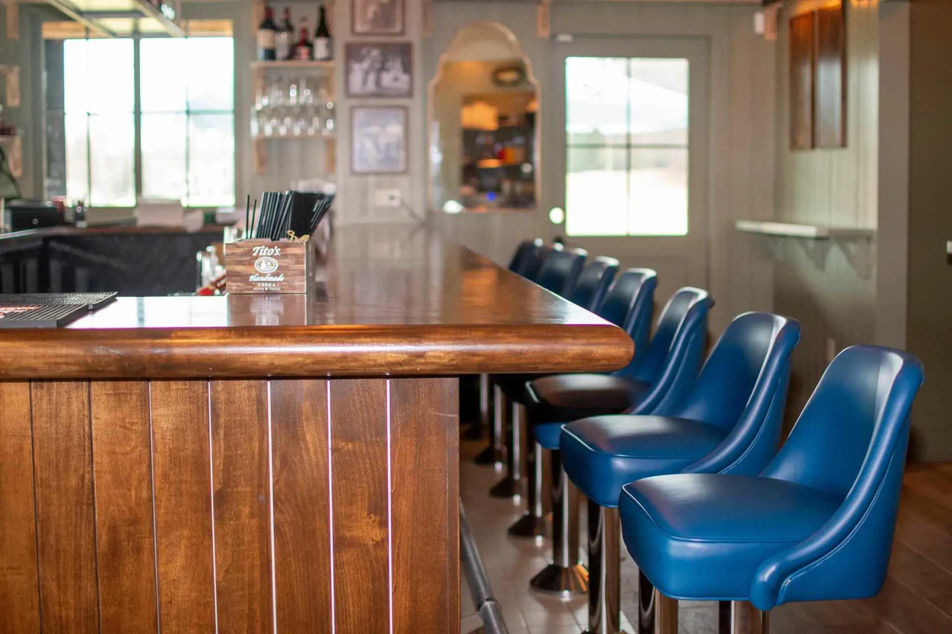 grubhouse-bar
